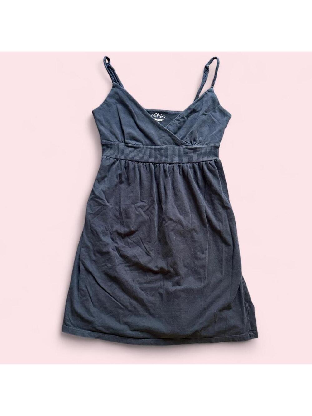 2000s Old Navy v neck dress